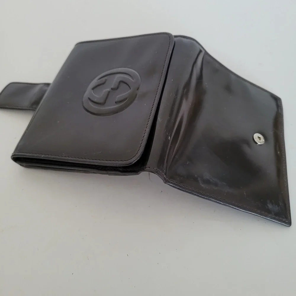 Gucci Vintage Brown Patent Leather Interlocking G Bifold Wallet 035-0416-1926-5